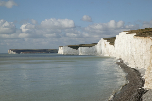 White cliffs of Dover - Carbonated Rock